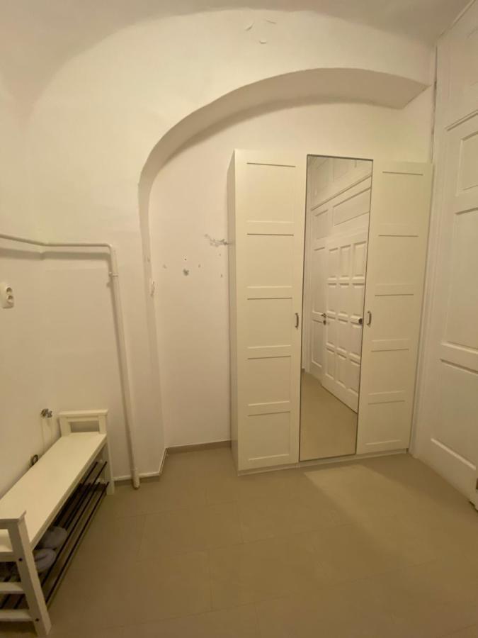 Guest House Nokturno Zagreb Buitenkant foto
