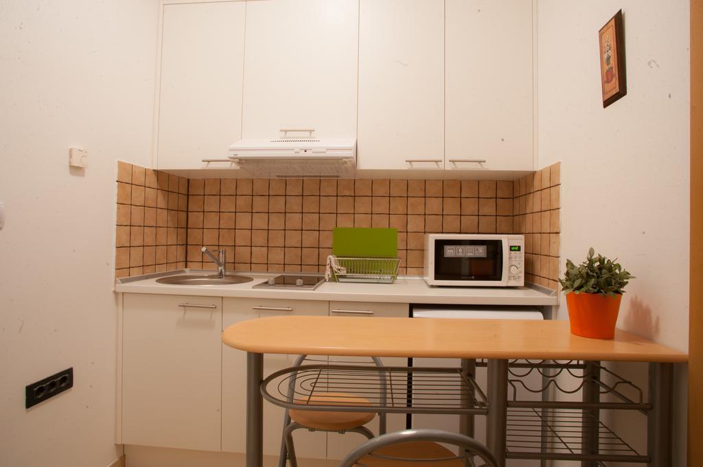 Guest House Nokturno Zagreb Kamer foto