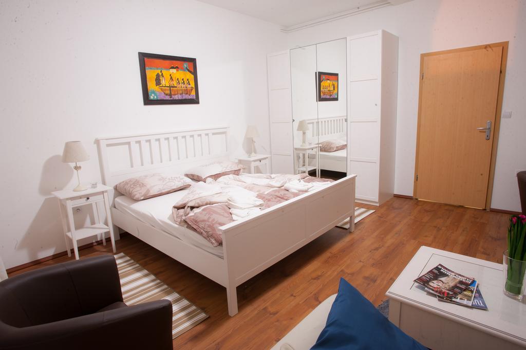Guest House Nokturno Zagreb Kamer foto